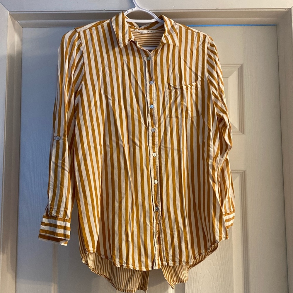 Jane + Delancey Button Up Shirt